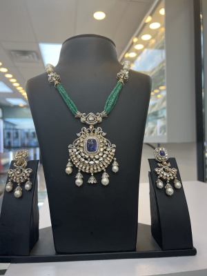Diamond set