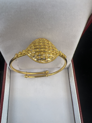 Baby bangle 
