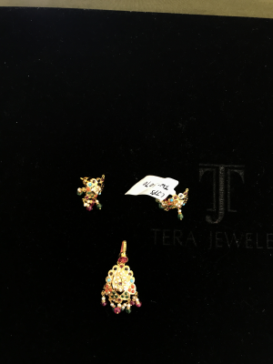 Pendent set 