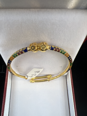 Baby bangle 