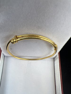 Baby bangle 