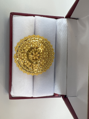 Lady ring
